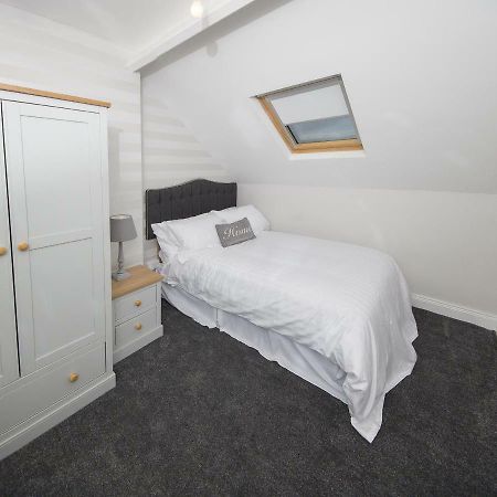 Tsa Shaftesbury Avenue Villa Belfast Eksteriør bilde
